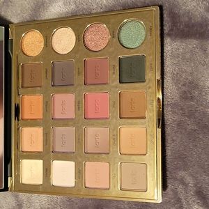Tarte Tarteist Pro Eyeshadow palette